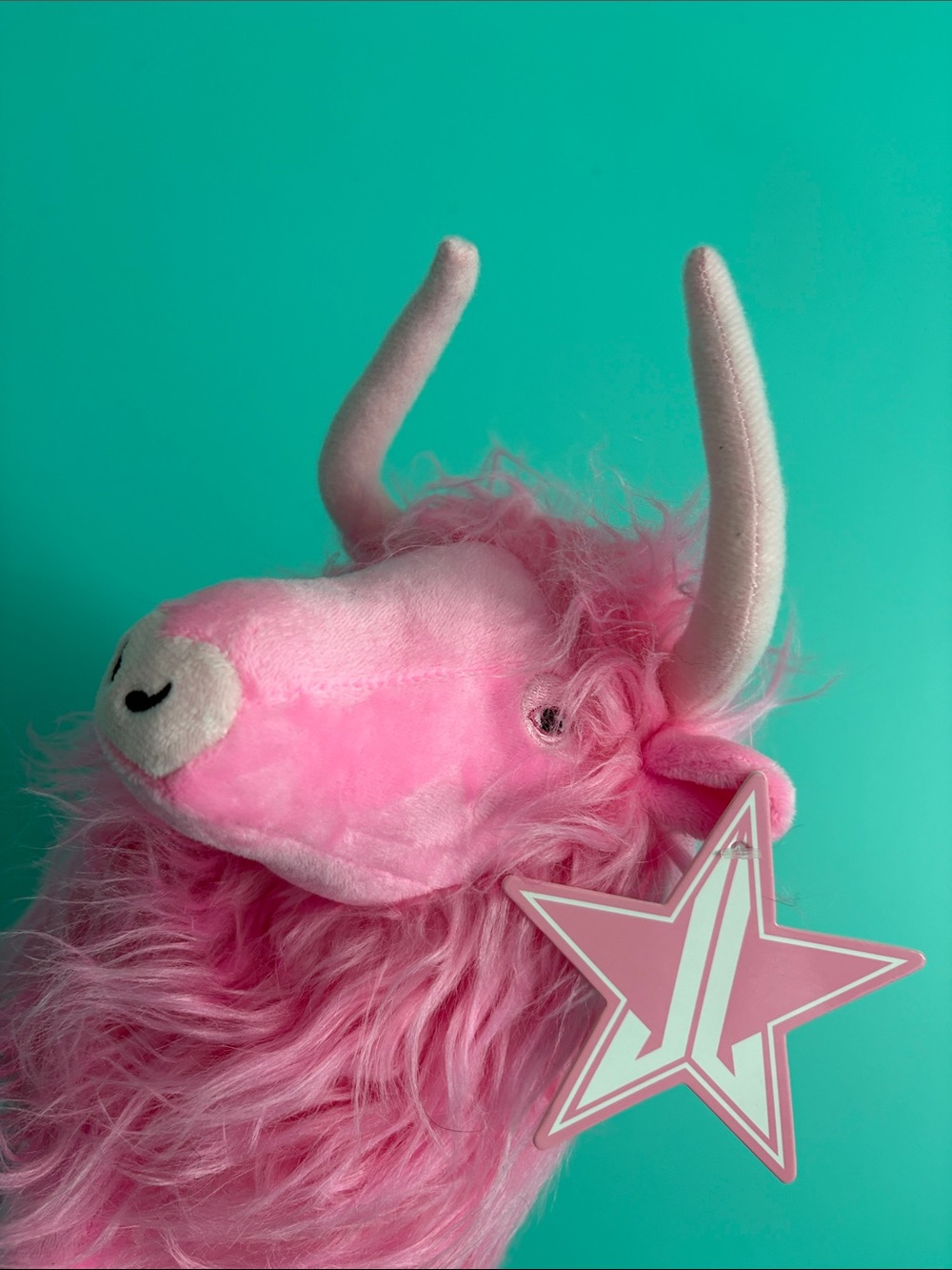 Rare Jeffree Star Cosmetics 16" Plush Pure Pink Yak Plush New - Picture 3 of 6